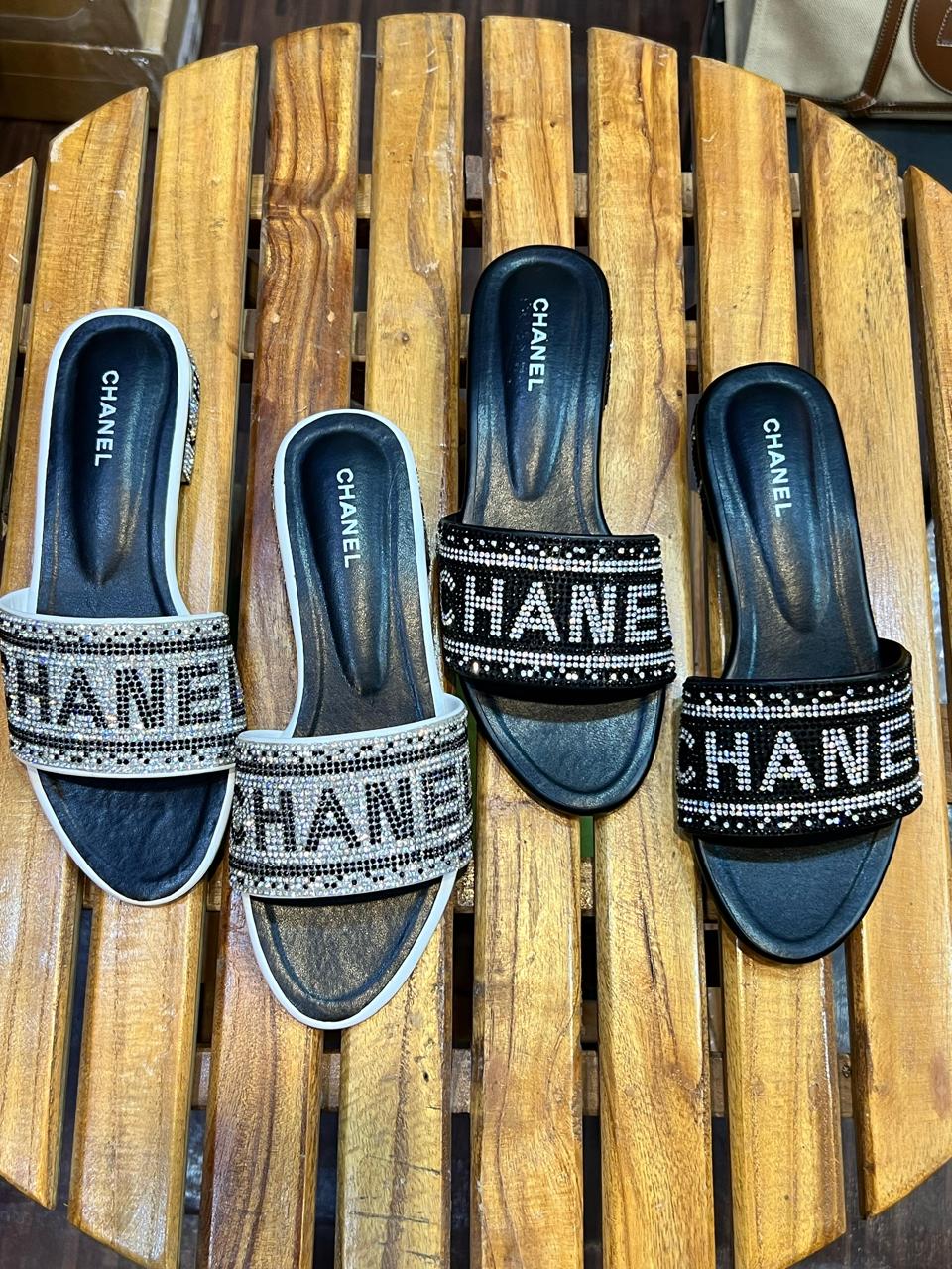 CHANEL FLAT