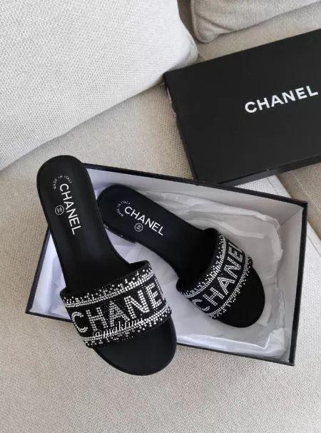 CHANEL FLAT