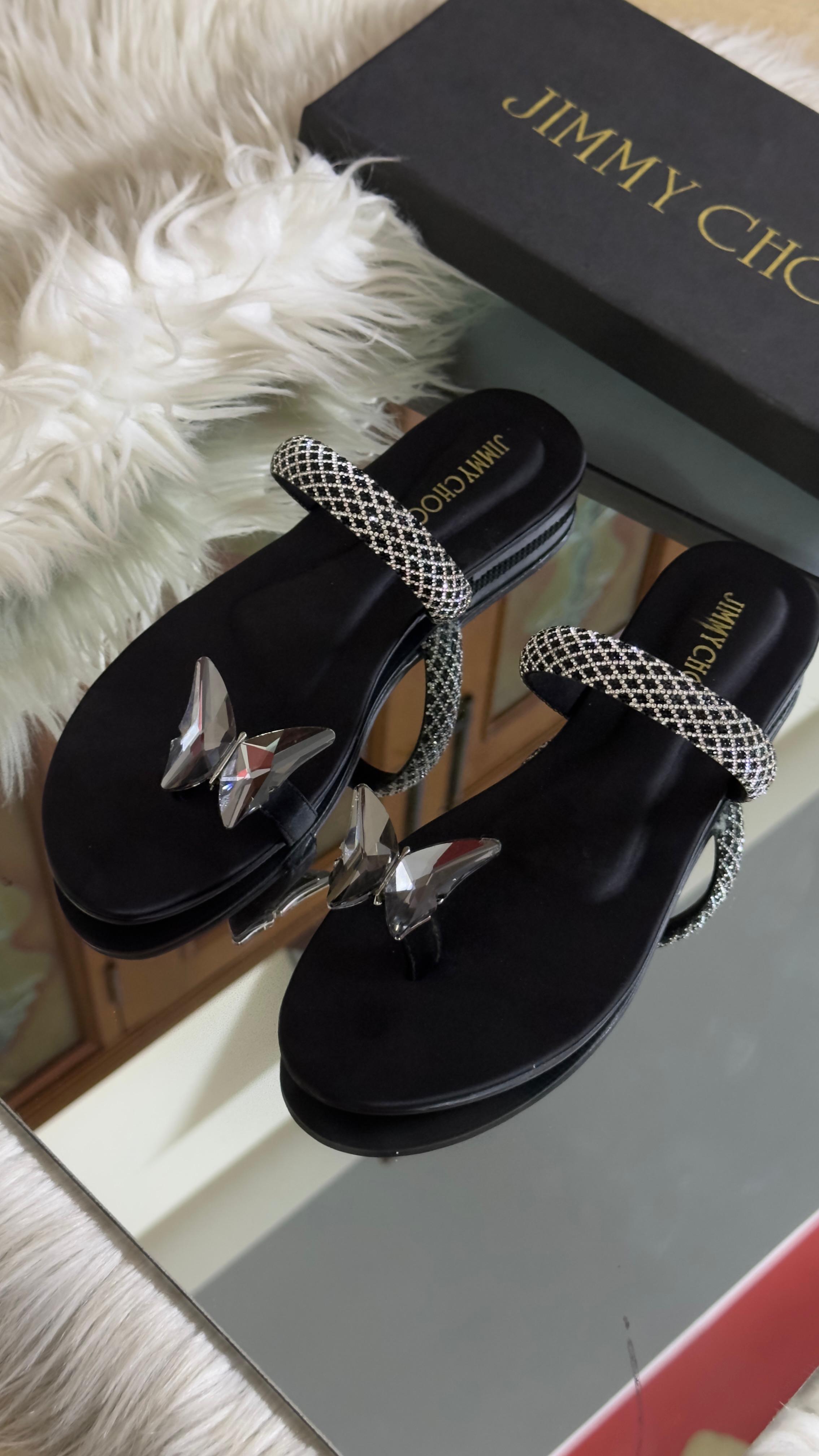 JIMMY CHOO (SLIPPERS)